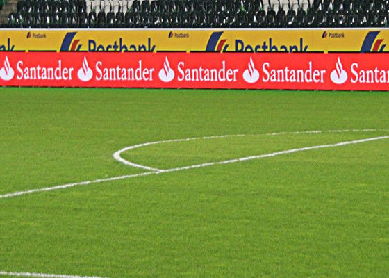 Màn hình LED chu vi thể thao ngoài trời lớn Bảng quảng cáo kỹ thuật số P20 Mm