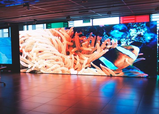 Màn hình Led dịch vụ phía trước 1200cd / m2 SMD2020 P3.91mm 500x500mm