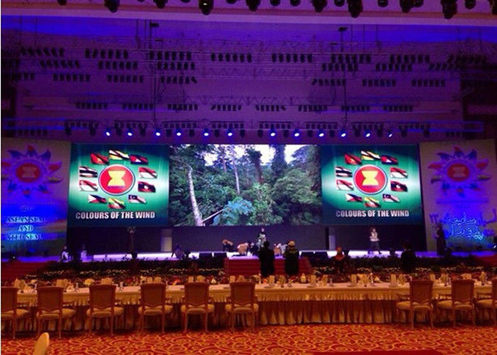 Trung tâm mua sắm Đèn LED hiển thị trong nhà đủ màu Tường P10 với bộ nguồn kép