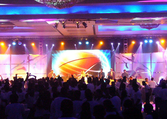 P3.9 P4.8 Tường video lớn hiển thị màn hình Led HD cho các buổi hòa nhạc, tường TV Station